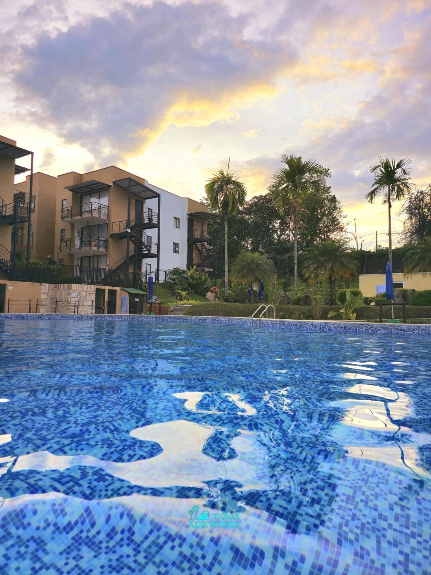 Apartamento Privado Vacacional A 5M Del Aeropuerto, 20 Minutos Del Parque Del Cafe Y Centro De Armenia Con 4 Piscinas, 3 Jacuzzi, Sauna By Molca Xperiences 2H Eksteriør bilde