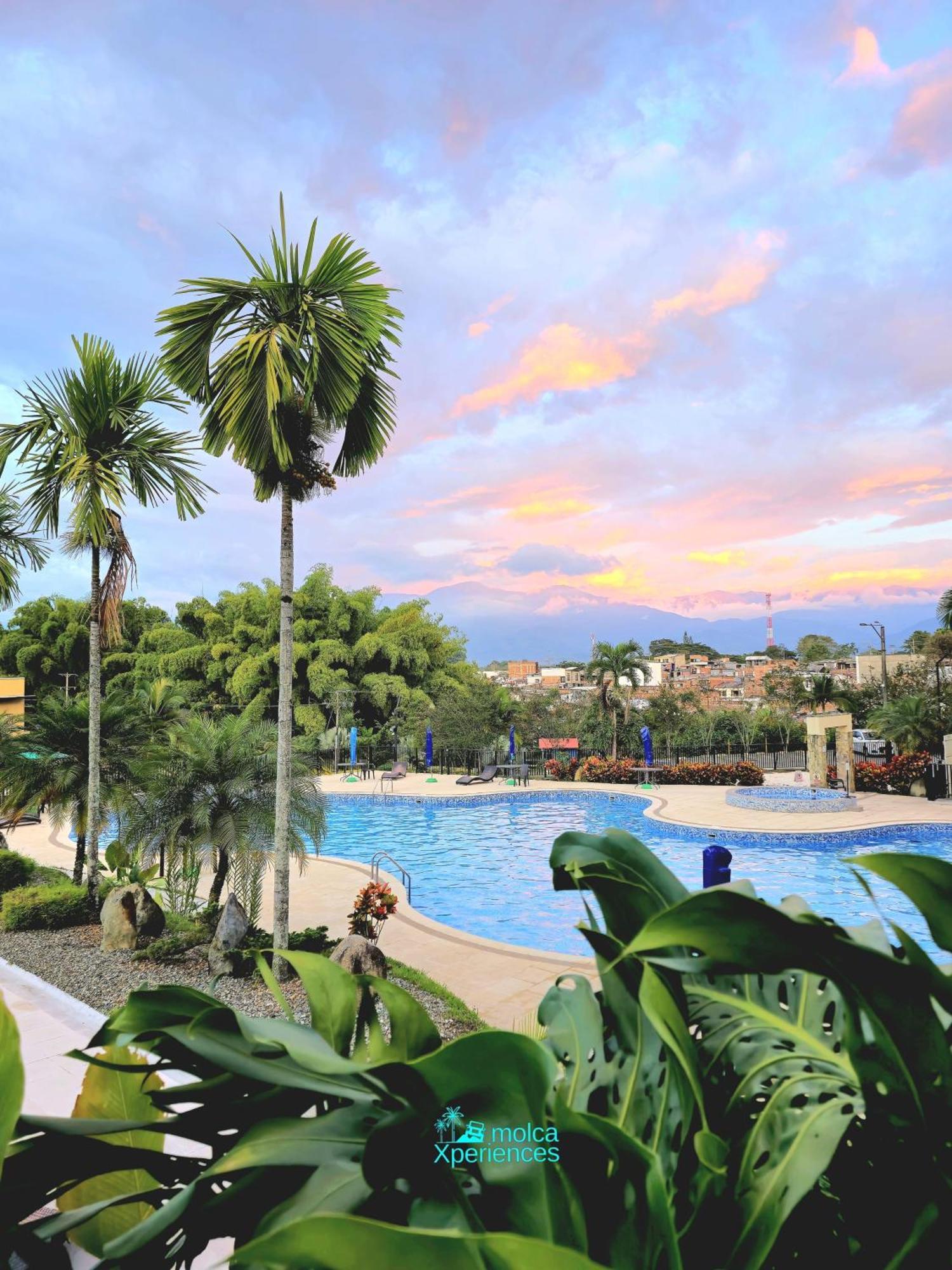 Apartamento Privado Vacacional A 5M Del Aeropuerto, 20 Minutos Del Parque Del Cafe Y Centro De Armenia Con 4 Piscinas, 3 Jacuzzi, Sauna By Molca Xperiences 2H Eksteriør bilde