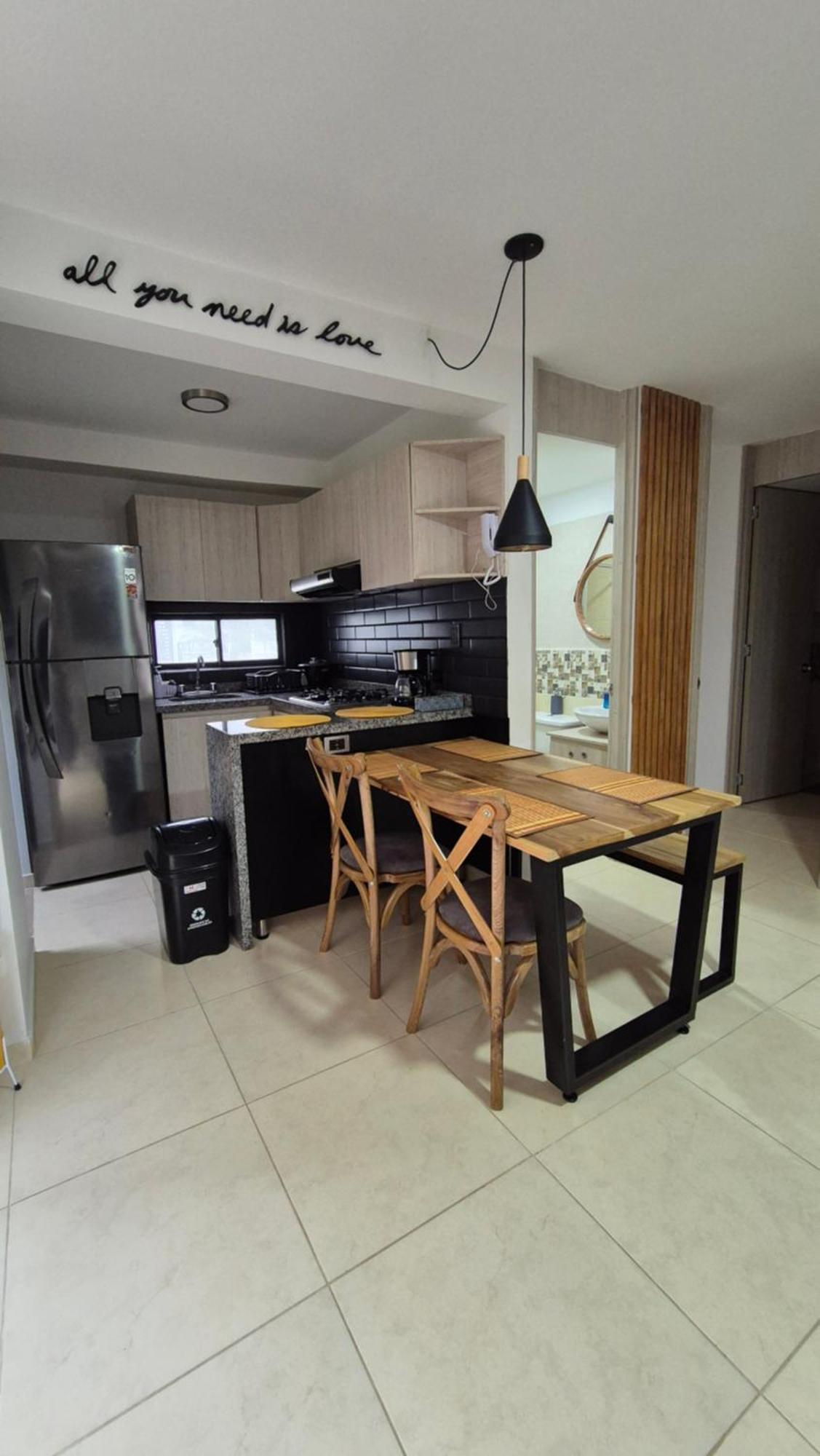 Apartamento Privado Vacacional A 5M Del Aeropuerto, 20 Minutos Del Parque Del Cafe Y Centro De Armenia Con 4 Piscinas, 3 Jacuzzi, Sauna By Molca Xperiences 2H Eksteriør bilde